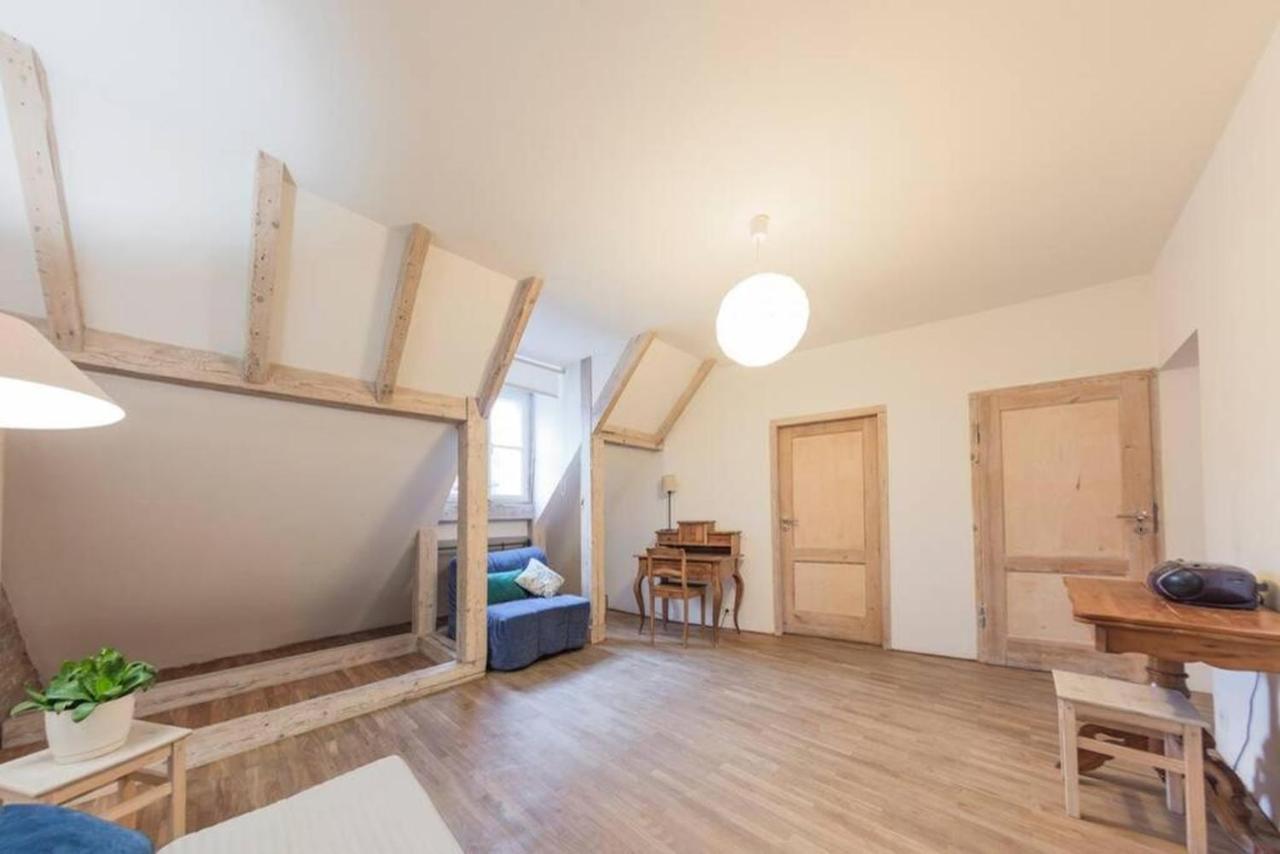 Snug Apartment In A Tenement House - Old Town - F50/5 Varsovia Exterior foto